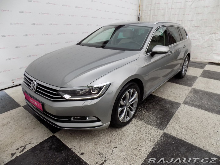 Volkswagen Passat 2.0TDI/Highline/Full-LED/ 2017
