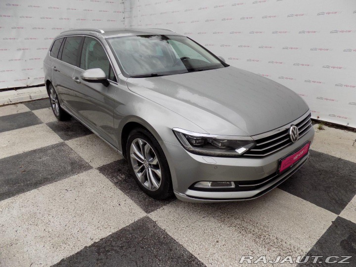 Volkswagen Passat 2.0TDI/Highline/Full-LED/ 2017