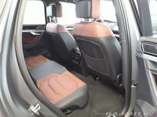 Volkswagen Touareg R-Line 4Motion 3.0 TSI 25 2024