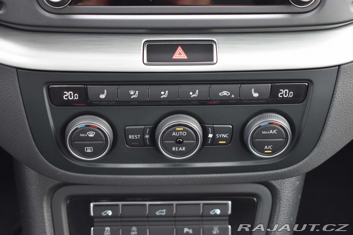 Volkswagen Sharan 1.4TSI *TAŽNÉ*7.MÍST*ČR 1 2021
