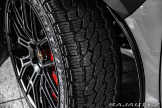 Lamborghini Huracán Sterrato SENSONUM/LED/SES 2023