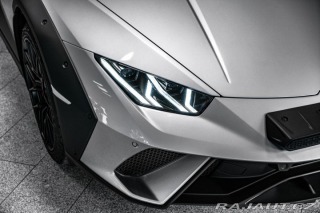 Lamborghini Huracán Sterrato SENSONUM/LED/SES 2023