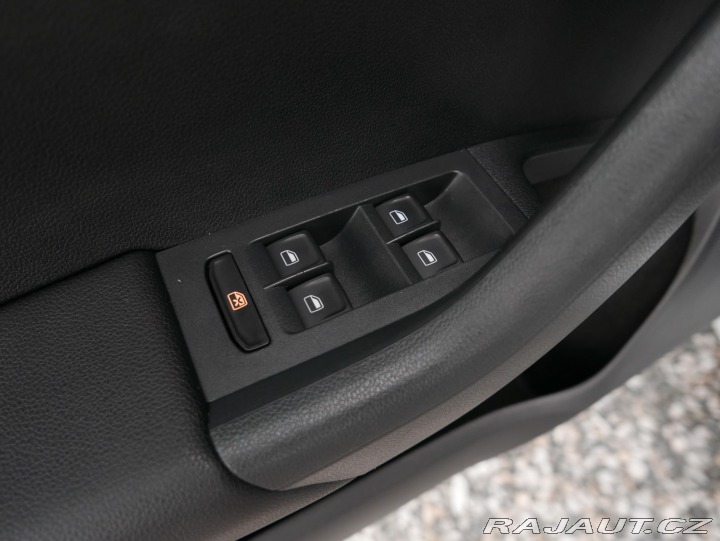 Škoda Octavia RS 2,0TSI Panorama REZERV 2014