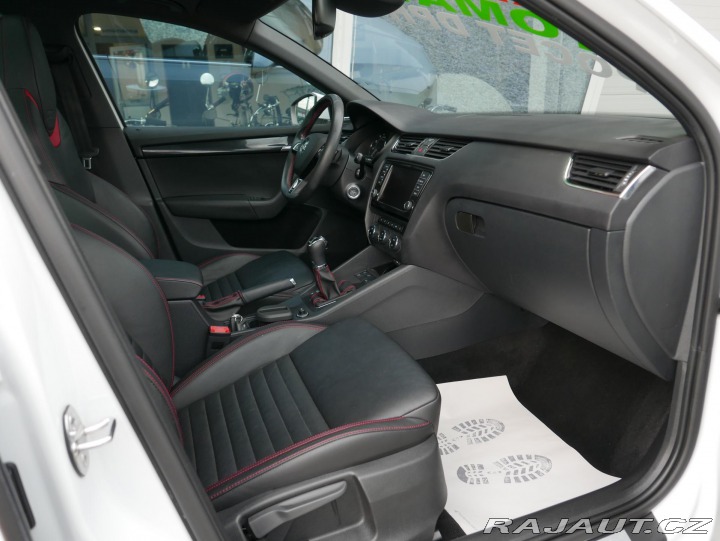 Škoda Octavia RS 2,0TSI Panorama REZERV 2014