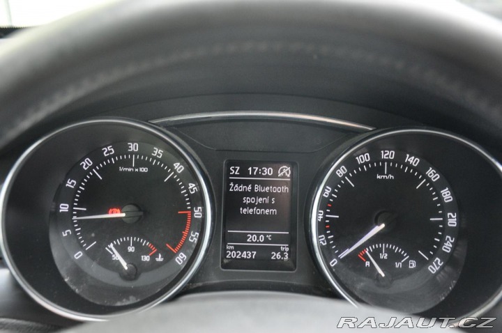 Škoda Superb 1.6TDi NAVIGACE TAŽNÉ 2012