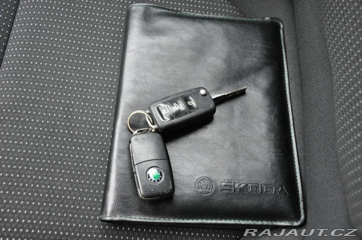 Škoda Superb 1.6TDi NAVIGACE TAŽNÉ 2012