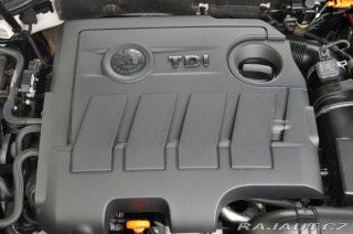Škoda Superb 1.6TDi NAVIGACE TAŽNÉ 2012