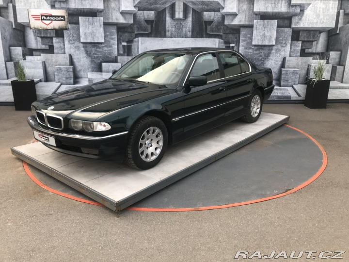 BMW 7 740i, 4.4i, 210KW, 2.MAJI 1998
