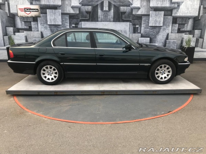 BMW 7 740i, 4.4i, 210KW, 2.MAJI 1998