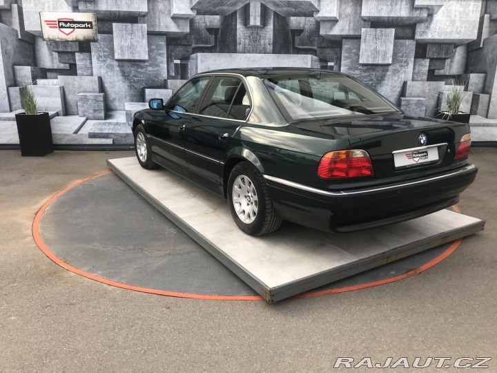 BMW 7 740i, 4.4i, 210KW, 2.MAJI 1998