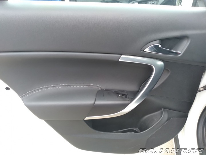 Opel Insignia 2.0 CDTI ČR,SERVISKA,NAVI 2016