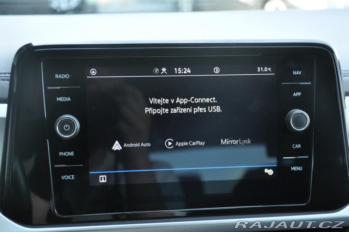 Volkswagen T-Roc 2.0TDi LIFE DSG LED CARPL 2022
