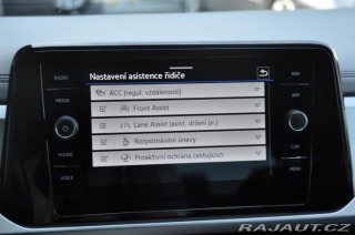 Volkswagen T-Roc 2.0TDi LIFE DSG LED CARPL 2022