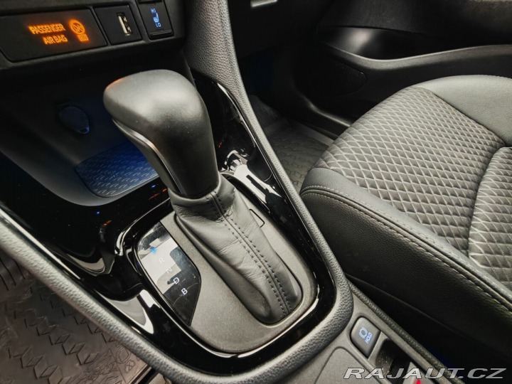 Toyota Yaris 1.5 Hybrid e-CVT Selectio 2022