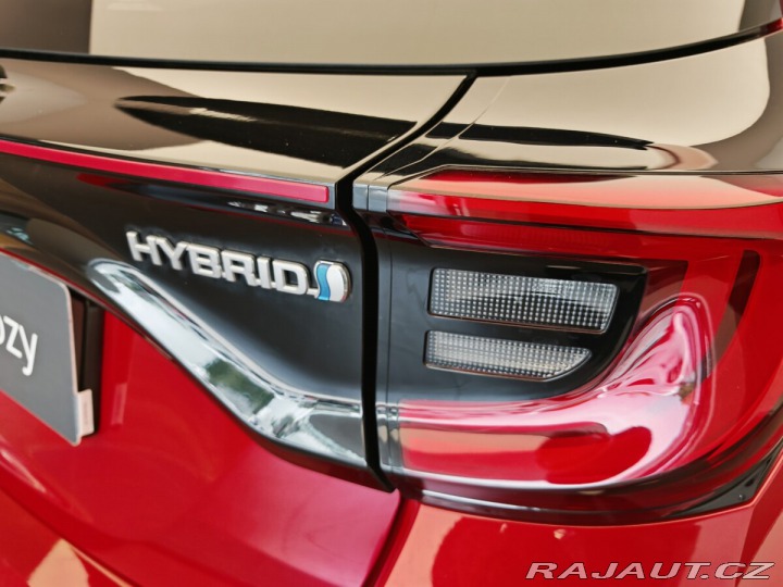 Toyota Yaris 1.5 Hybrid e-CVT Selectio 2022
