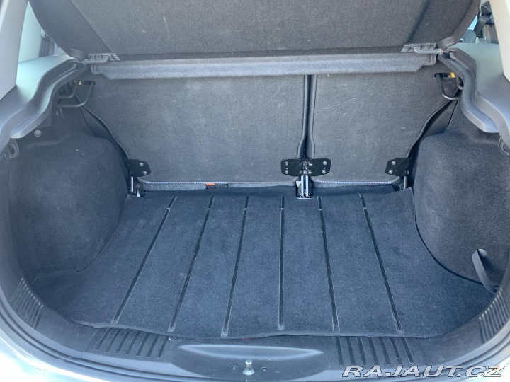 Ford Fusion 1.4i,KLIMA,NOVÁ STK 2009