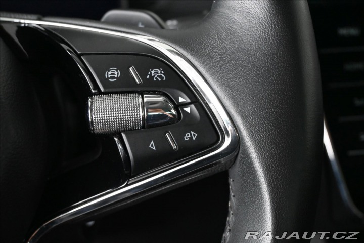 Škoda Superb 2,0 TDi 110kW DSG Style Z 2022