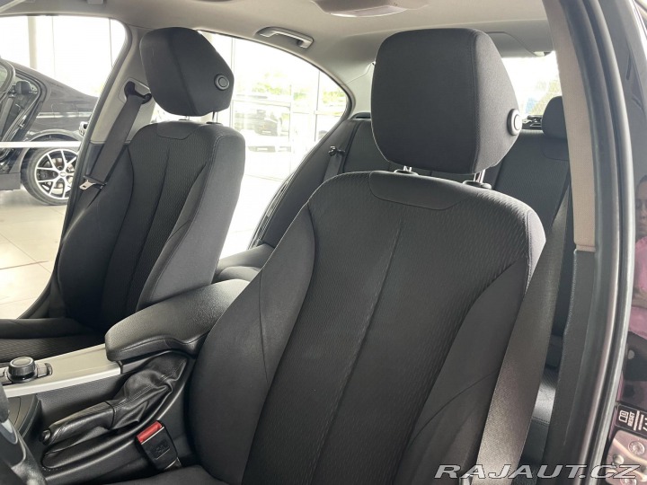 BMW 3 320d Aut*135kW*Xenon*Šíbr 2013