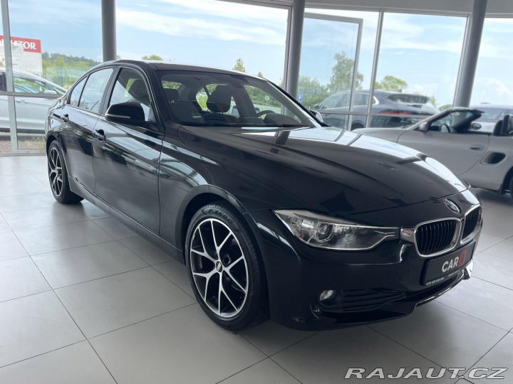 BMW 3 320d Aut*135kW*Xenon*Šíbr 2013