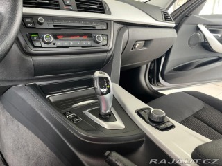 BMW 3 320d Aut*135kW*Xenon*Šíbr 2013