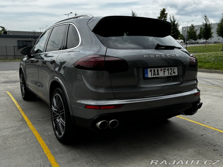 Porsche Cayenne S V8 Diesel, 2016, tažné 2016