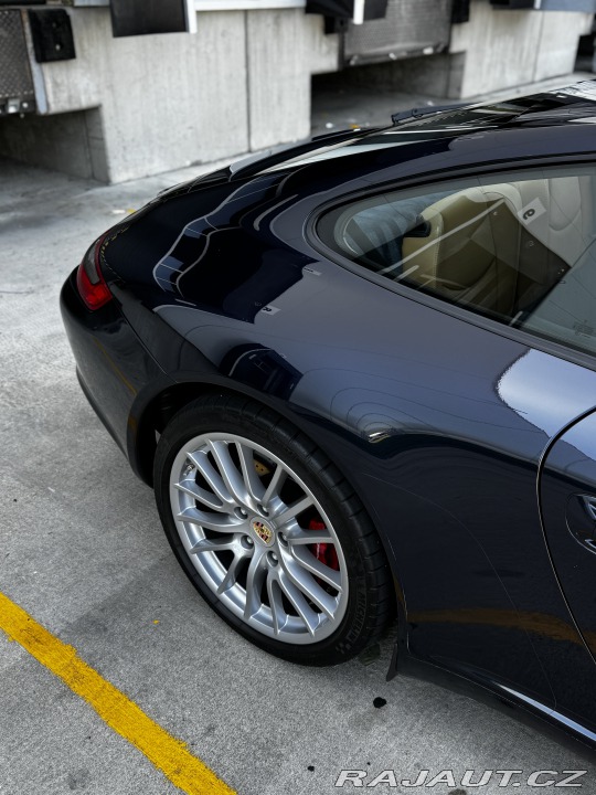 Porsche 911 Carrera S 997 manual 2005