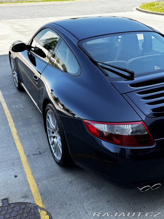 Porsche 911 Carrera S 997 manual 2005