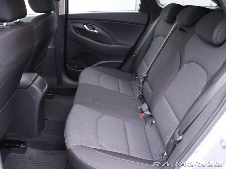 Hyundai i30 1,0 T-GDI 88kW CZ 1.Maj. 2022