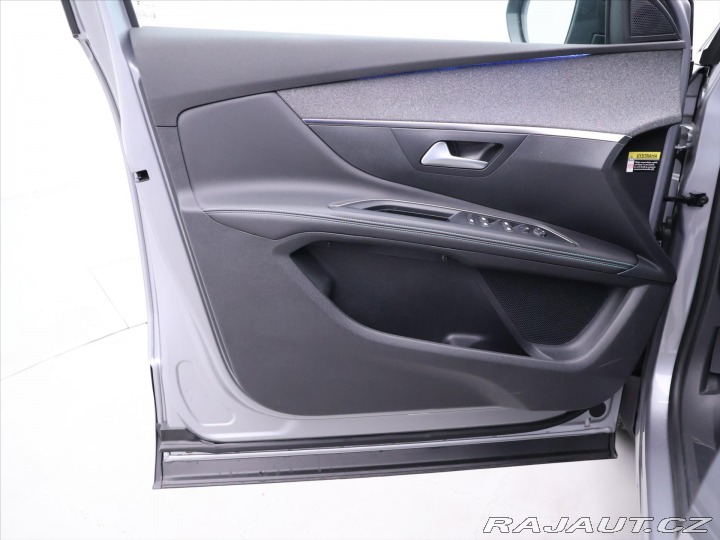 Peugeot 5008 1,5 HDI 96kW Allure CZ DP 2024