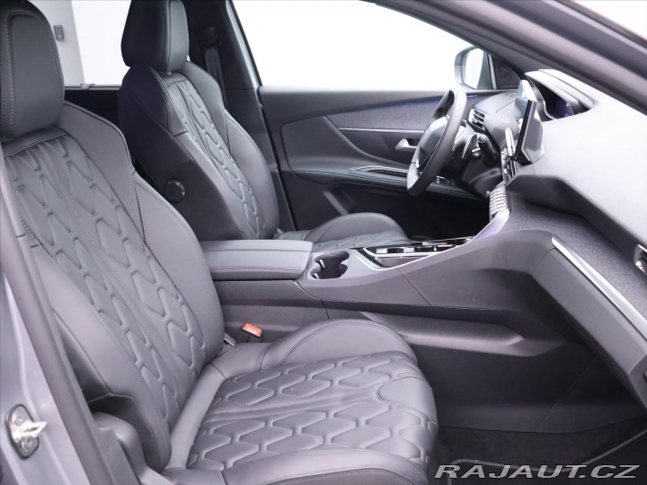 Peugeot 5008 1,5 HDI 96kW Allure CZ DP 2024