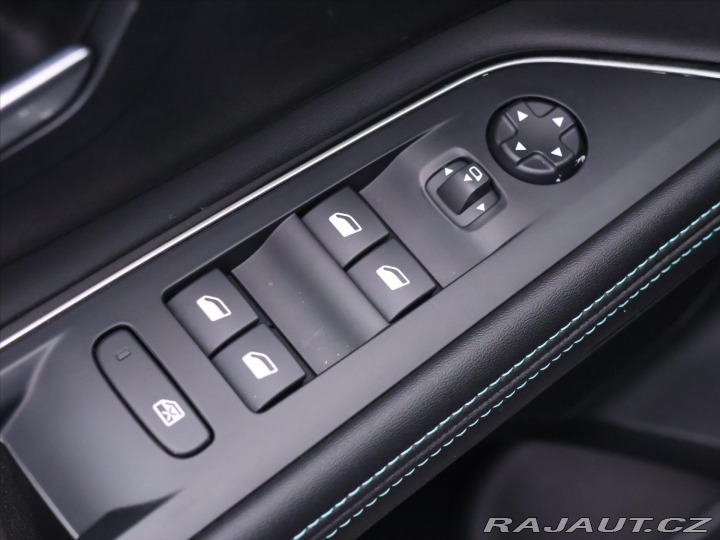 Peugeot 5008 1,5 HDI 96kW Allure CZ DP 2024