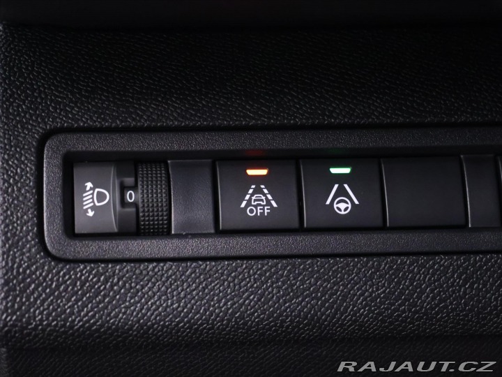 Peugeot 5008 1,5 HDI 96kW Allure CZ DP 2024