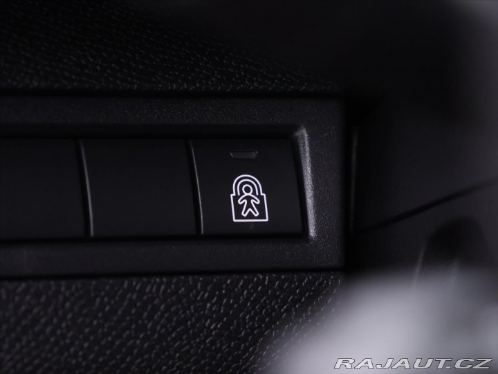 Peugeot 5008 1,5 HDI 96kW Allure CZ DP 2024