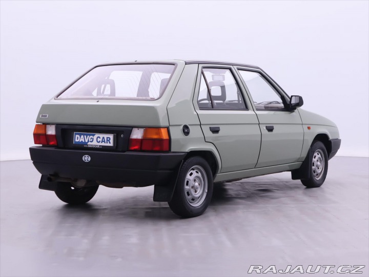 Škoda Favorit 1,3 135 L 43kW CZ 2.Majit 1990