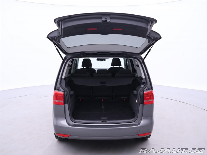 Volkswagen Touran 2,0 TDI 103kW Highline 7- 2010