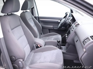 Volkswagen Touran 2,0 TDI 103kW Highline 7- 2010