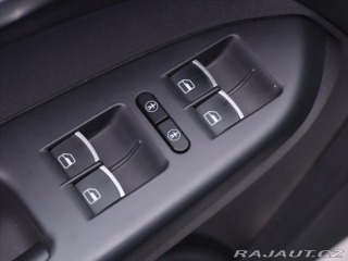 Volkswagen Touran 2,0 TDI 103kW Highline 7- 2010