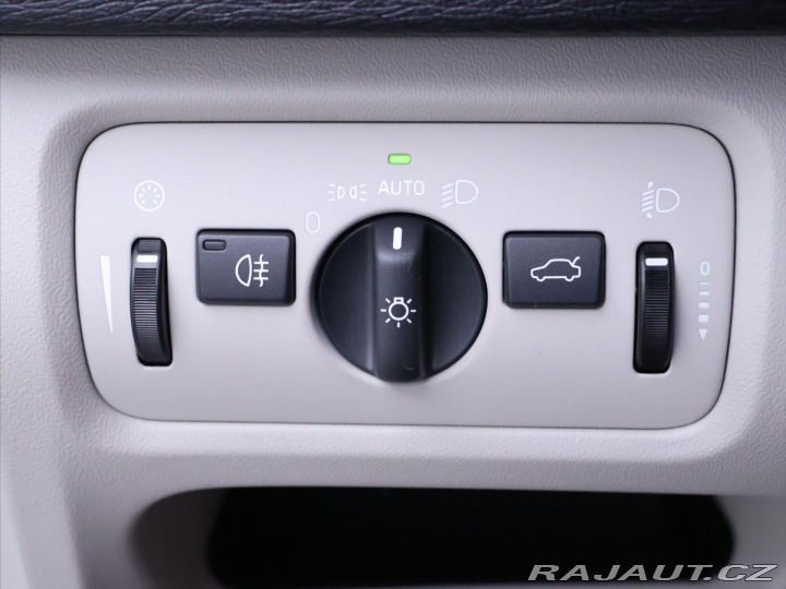 Volvo V40 2,0 D3 110kW Aut. Ocean R 2016