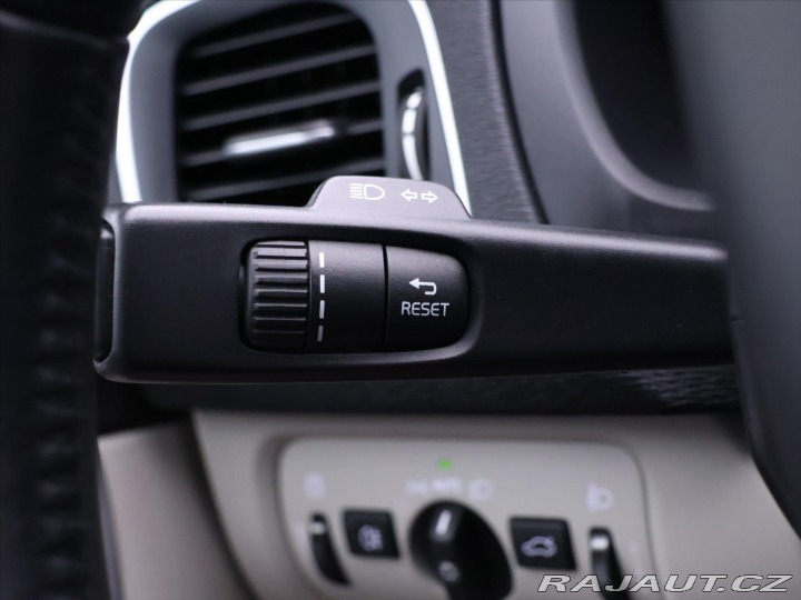 Volvo V40 2,0 D3 110kW Aut. Ocean R 2016