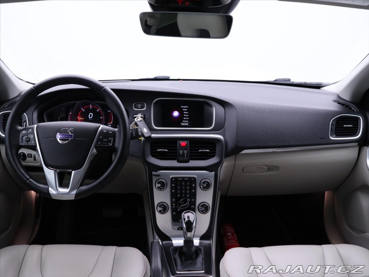 Volvo V40 2,0 D3 110kW Aut. Ocean R 2016