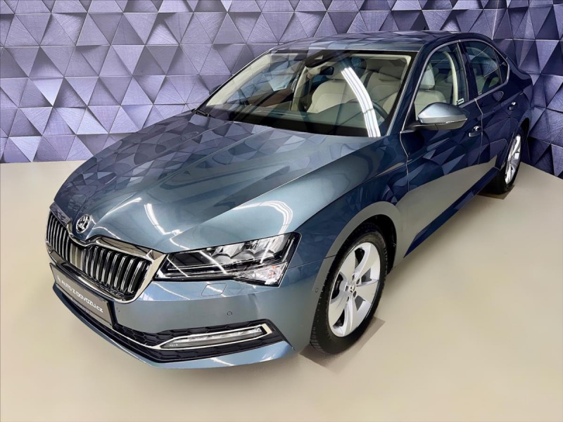 Škoda Superb 2,0 TDI 110KW DSG STYLE,
