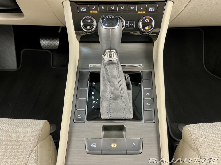 Škoda Superb 2,0 TDI 110KW DSG STYLE, 2020