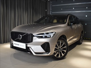 Volvo XC60 2,0 B4 AWD PLUS, Pano,BLI