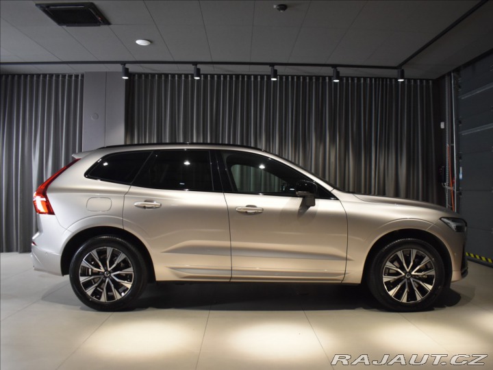 Volvo XC60 2,0 B4 AWD PLUS, Pano,BLI 2024