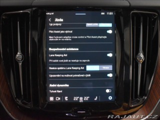 Volvo XC60 2,0 B4 AWD PLUS, Pano,BLI 2024