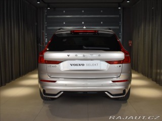 Volvo XC60 2,0 B4 AWD PLUS, Pano,BLI 2024