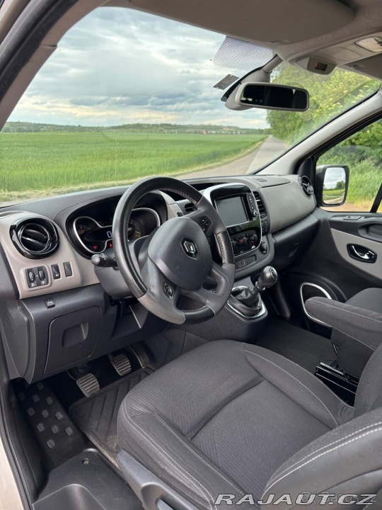 Renault Trafic 1,6 8 míst, nová STK ,1 1800