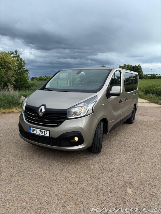 Renault Trafic 1,6 8 míst, nová STK ,1 1800