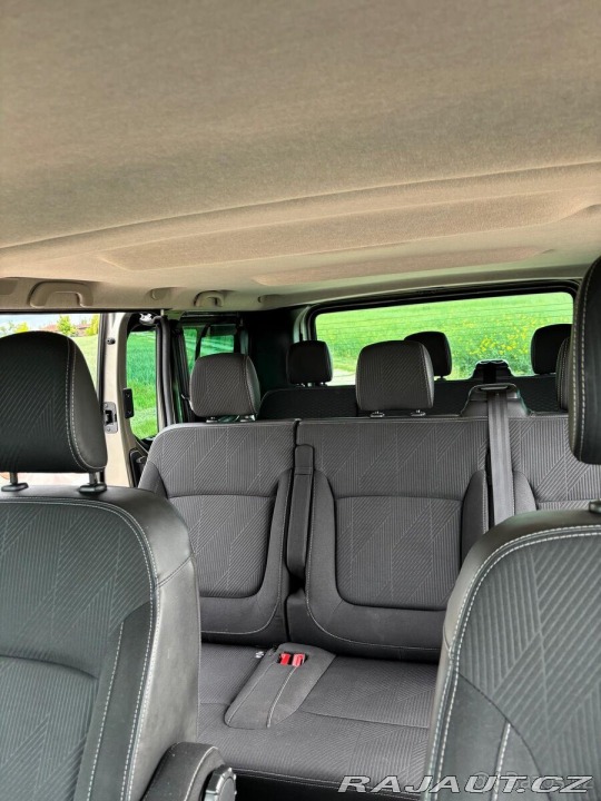 Renault Trafic 1,6 8 míst, nová STK ,1 1800