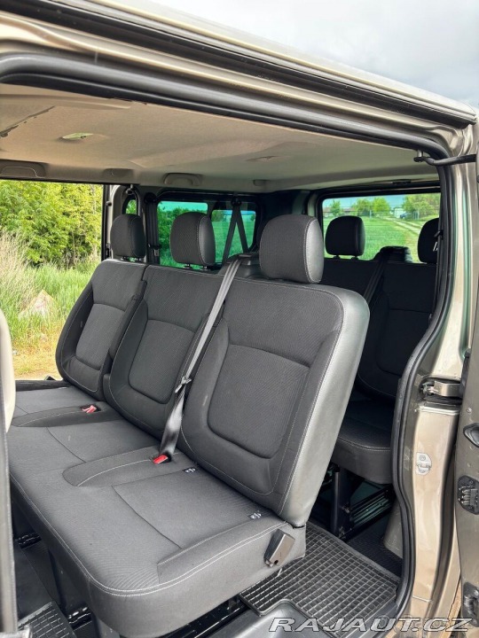 Renault Trafic 1,6 8 míst, nová STK ,1 1800